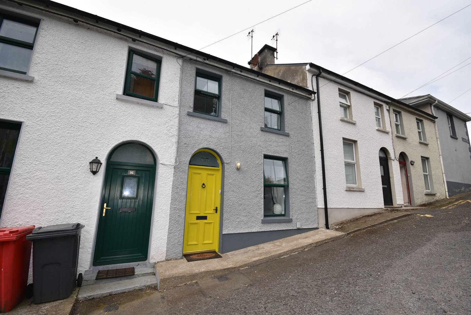 15 St. Columba’s Terrace, High Road, Letterkenny, Co. Donegal, F92 A4XC