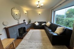 IMG_3872 SITTING ROOM 2