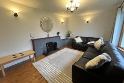 IMG_3874 SITTING ROOM 1