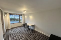 IMG_3877 DOWNSTAIR BED