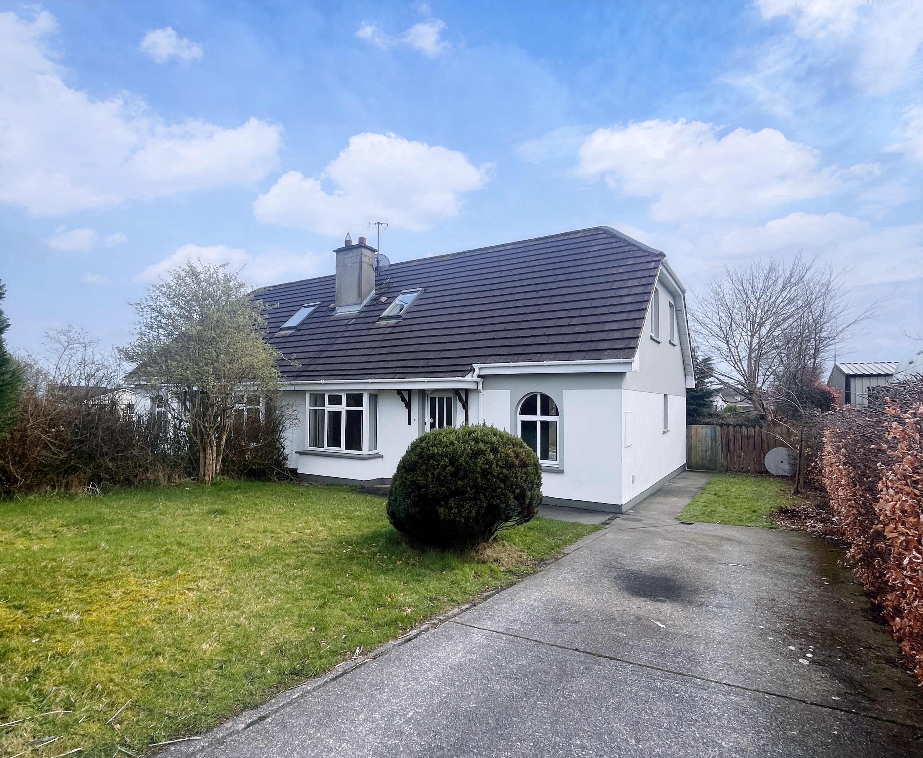2 Parkview Drive, Gortlee, Letterkenny, Co. Donegal, F92 C6R2