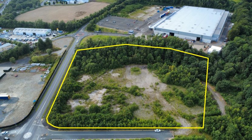 5.5 acres1 lined